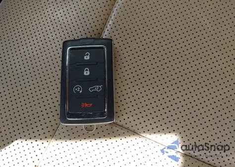 2021 Jeep Grand Cherokee L Limited 4X4 z USA, uszkodzony, nr VIN 1C4RJKBG4M8136830